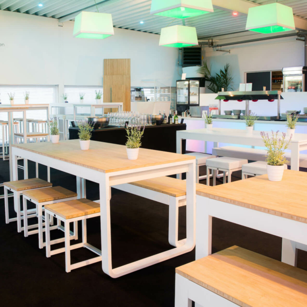 Free Tisch – Bild 4