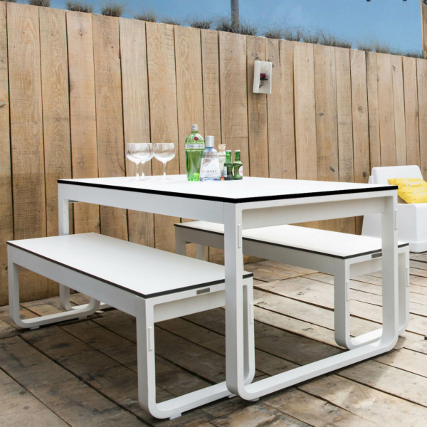 Free Tisch – Bild 5